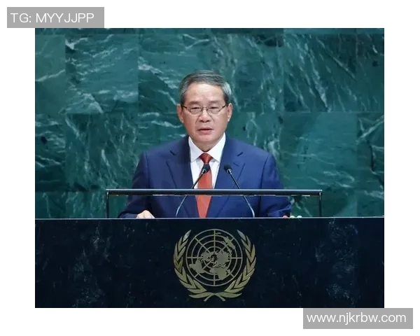 与李强畅谈飞盘生涯的点滴与成长历程分享 与李强畅谈飞盘生涯的点滴与成长历程分享