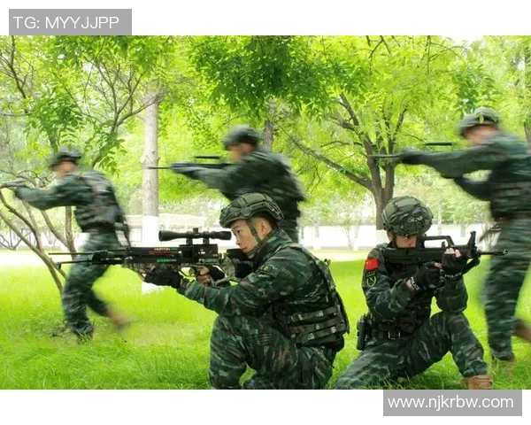 和平精英评论：V5战队包夹战术的成功与失败分析